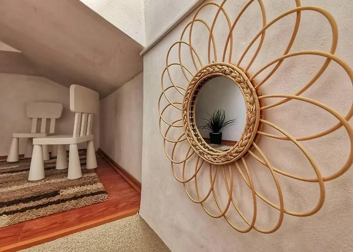 Lovely By The Sea Apartament